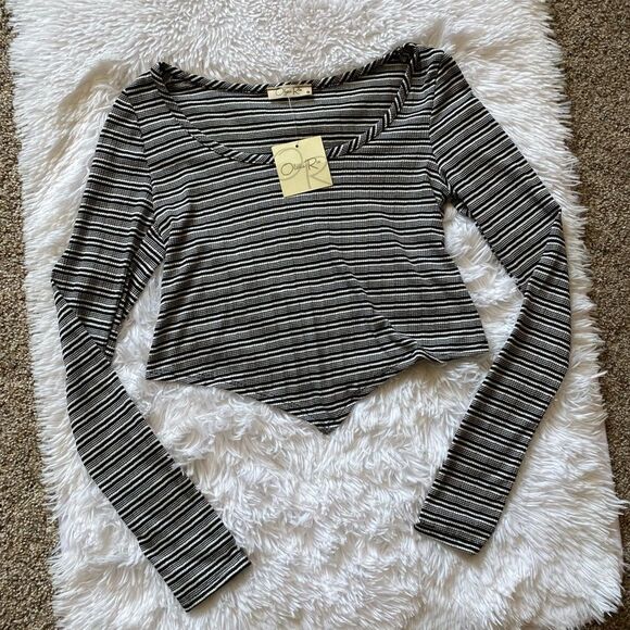 Olivia Rae Striped Crop Top Size Small New with Tags - Picture 1 of 3